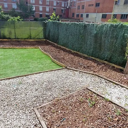 Jardines De La Catedral - Vut-4276-as Y Vut-4278-as Oviedo